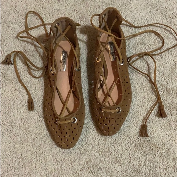 Halogen Shoes - Halogen lace up flats